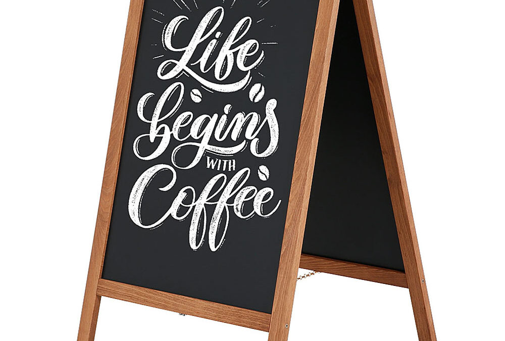 Aufsteller in Holzoptik